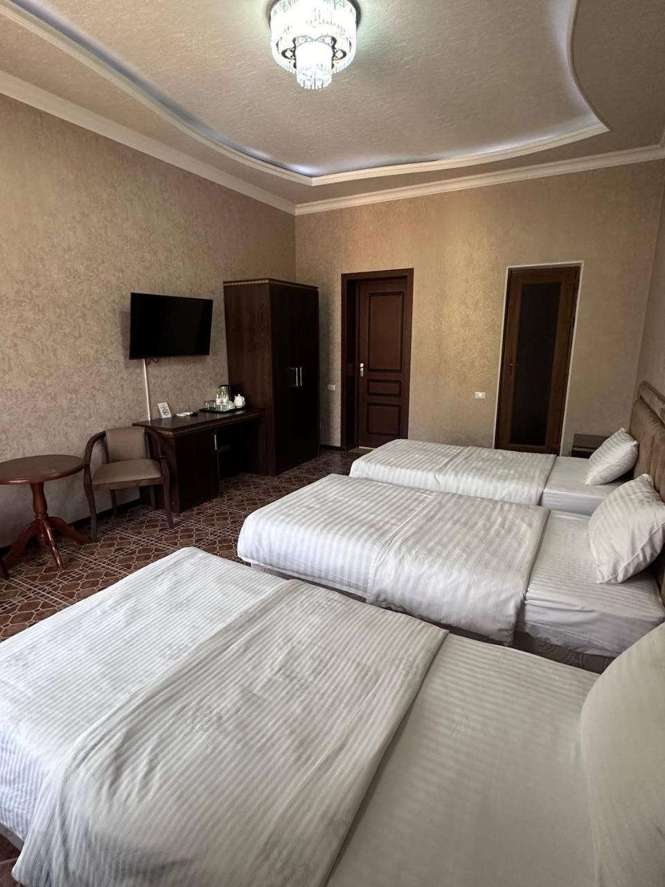 Hotel Gold Camel Registan Samarcanda Exterior foto